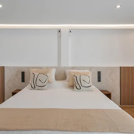 Apartament Odi *